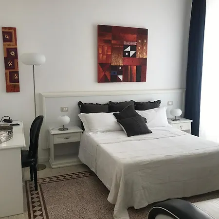 Nike - Only بيت ضيافة 4*