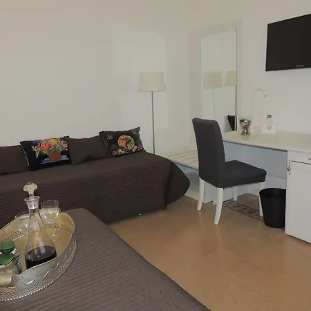 Nike - Only Pensión Syracuse