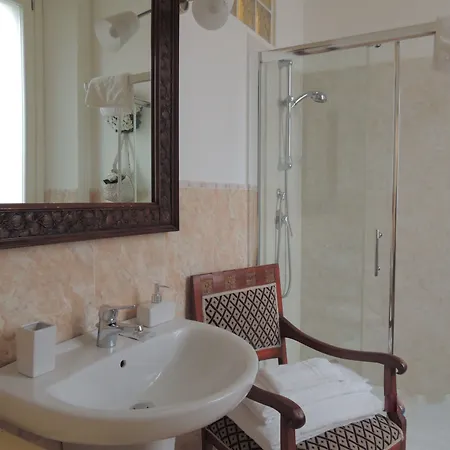 Nike - Only Pensión 4*